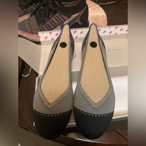 Gray mist captoe Rothy’s